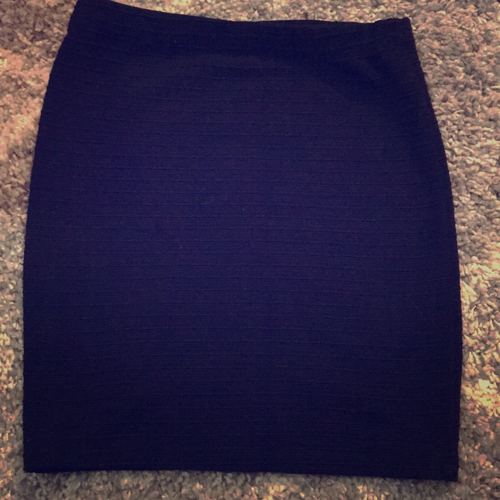 Black stretchy mini